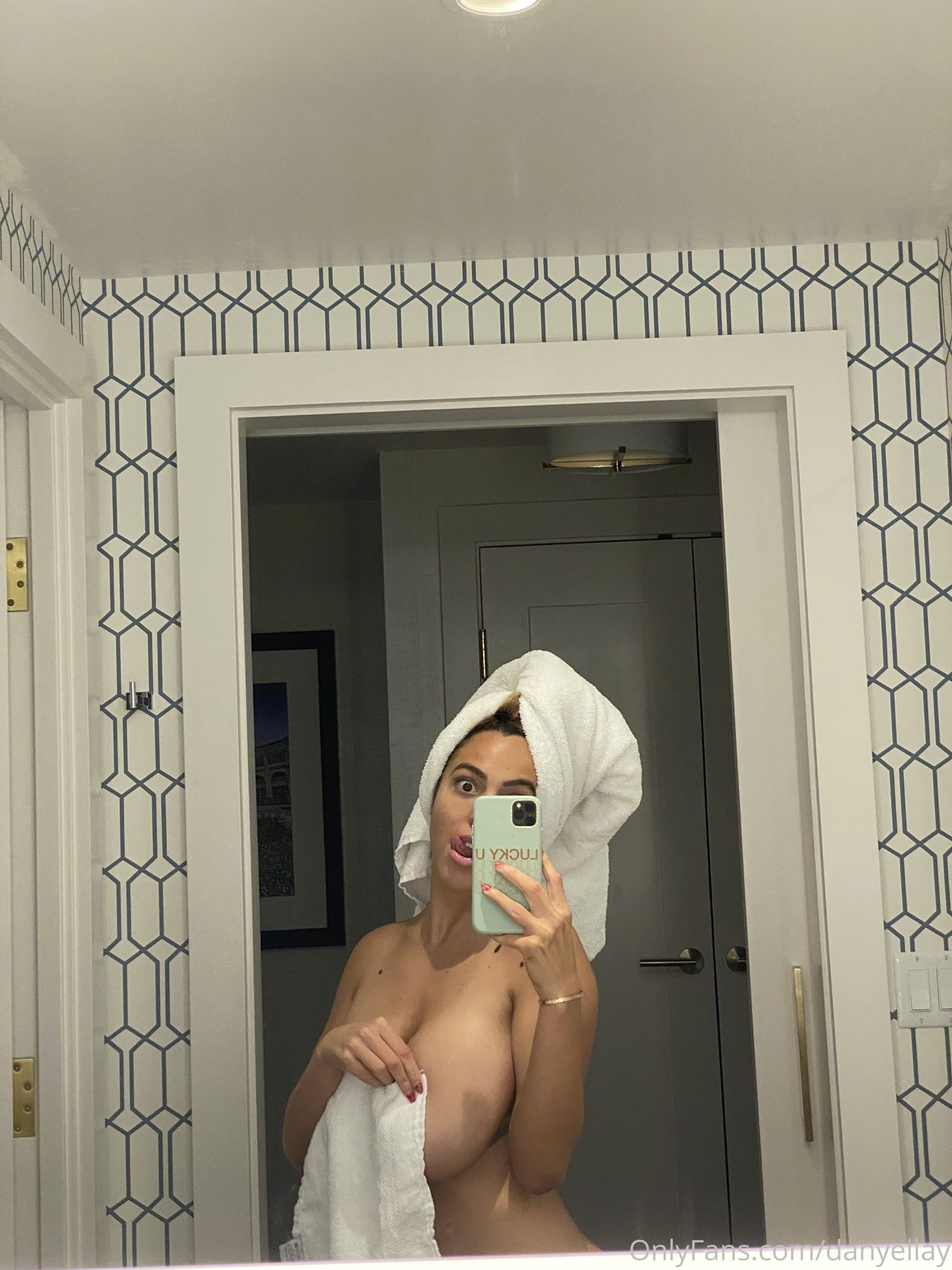 Danielley Ayala Nude Onlyfans Leaked