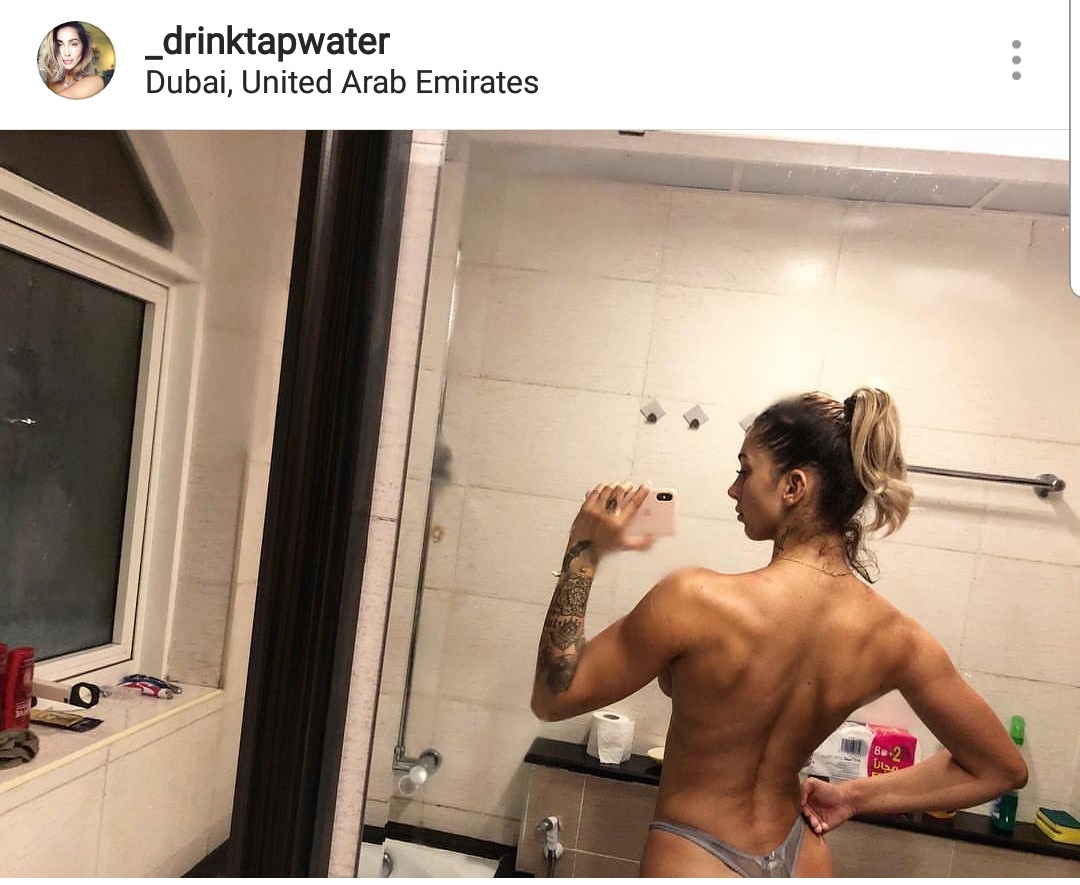 Nicole Drinkwater Nude thenudebay.com Screenshot 20181112 034750 Instagram